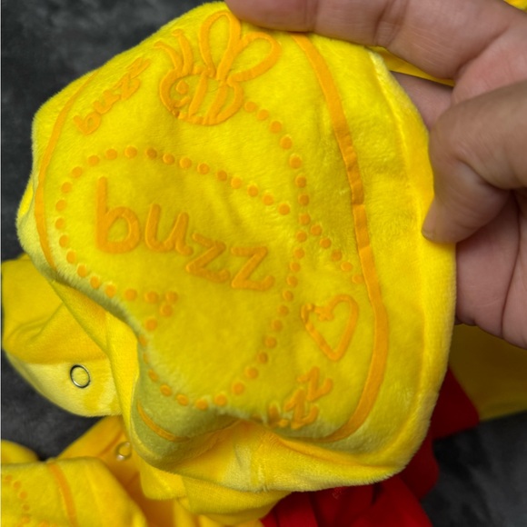 Spirit Halloween Baby Winnie the Pooh Costume - Picture 2 of 4